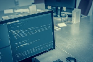 code-codierung-html-quelltext-md-consulting-it-hacker-anonymous-datenschutz-sicherheit
